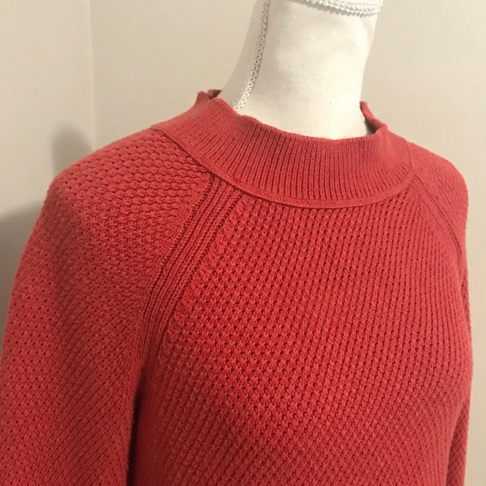Loft Sweater - Picture 3 of 7